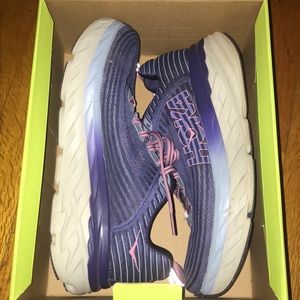HOKA Bondi 6
